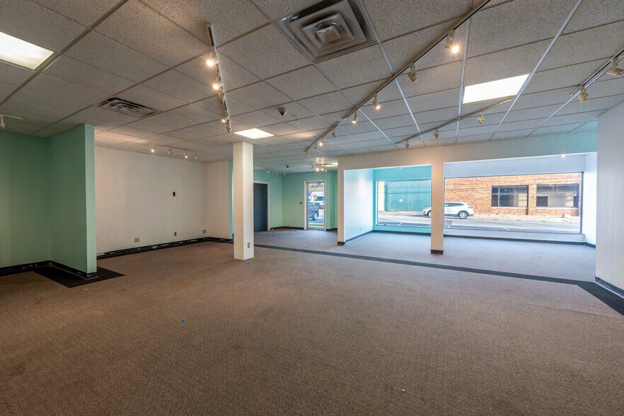 More Photos Of 1033-1045 W 3rd Ave, Columbus Flex For Sale