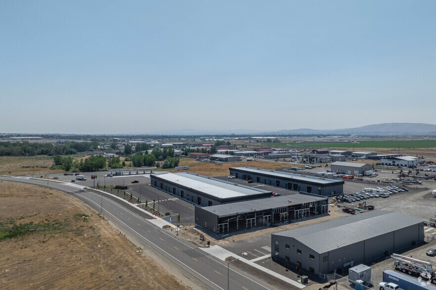 More Photos Of 2513 Logan St, Richland Unknown For Lease