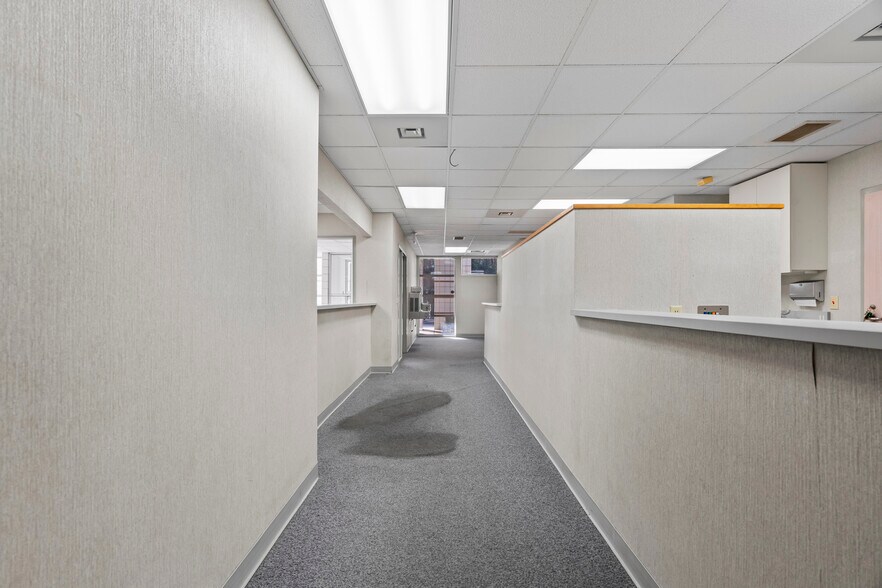 More Photos Of 170 Cardiology Pl, Commerce Healthcare For Lease