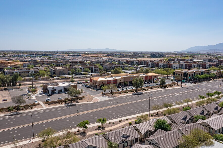 More Photos Of 2403 N Pebble Creek Pkwy, Goodyear General Retail For Lease