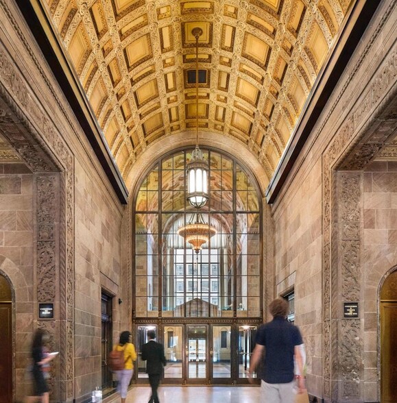 More Photos Of 199 Bay St, Toronto Office For Lease