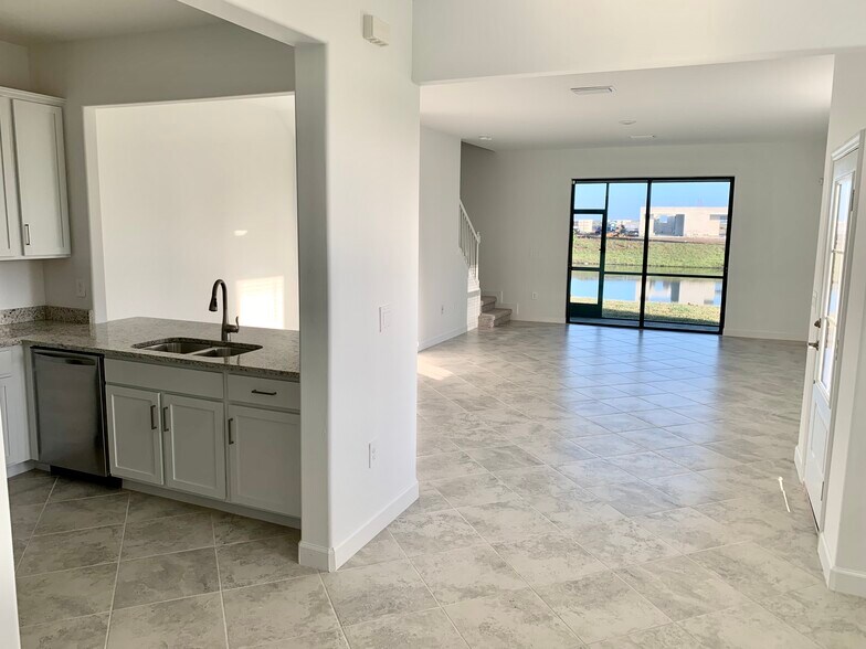 More Photos Of , Bradenton Unknown For Sale