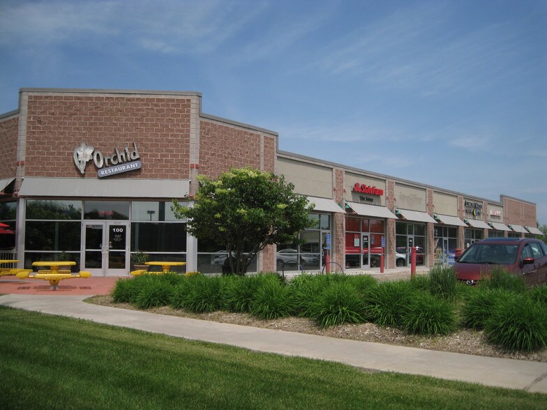 Primary Photo Of 1190 County Road J, Saint Paul Unknown For Lease