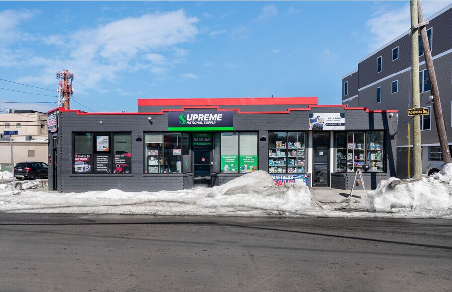 More Photos Of 613-617 Summer St, Lynn Storefront For Sale
