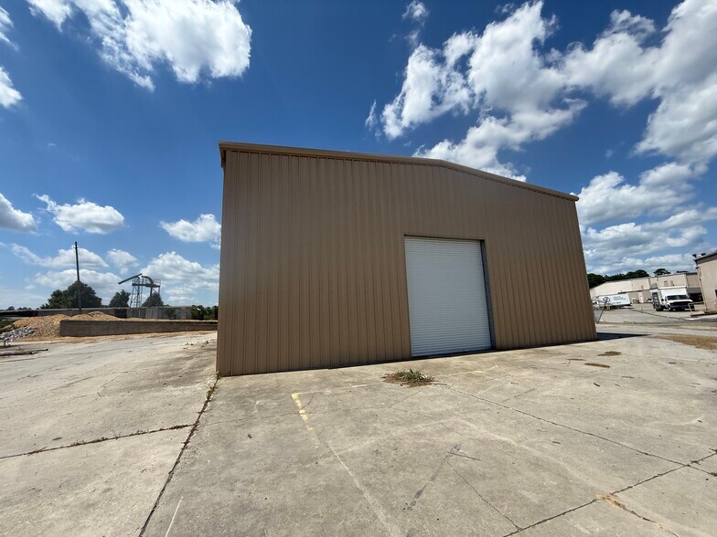 More Photos Of 385 French Collins Rd, Conway Industrial For Lease