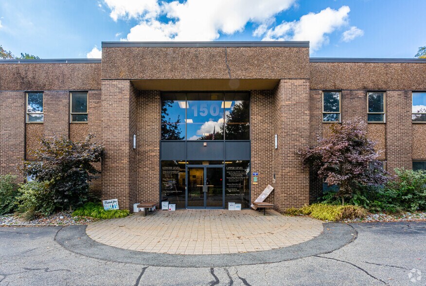 More Photos Of 150 N Finley Ave, Basking Ridge Medical For Lease