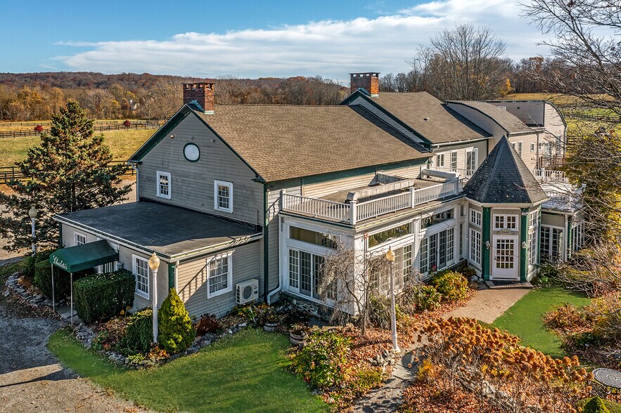 Primary Photo Of 4258 Route 44, Millbrook Restaurant For Sale