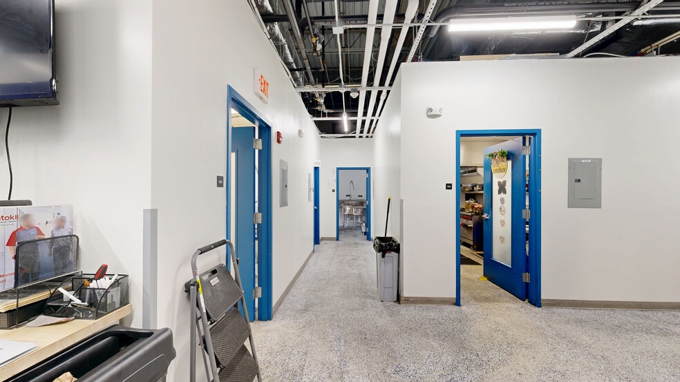 Primary Photo Of 1021 N Pennsylvania St, Indianapolis Freestanding For Lease