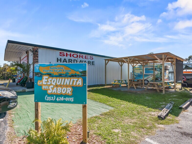 More Photos Of 9594 SE Maricamp Rd, Ocala Auto Repair For Sale