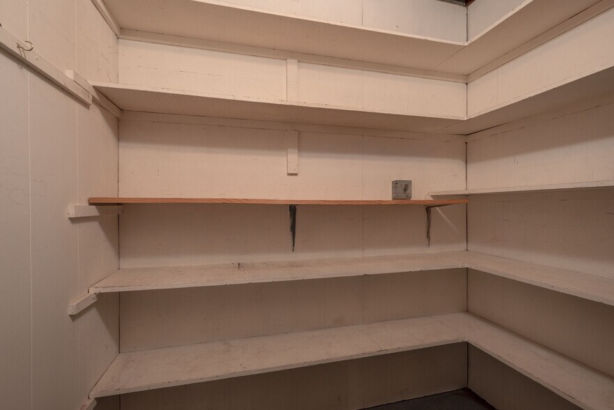 More Photos Of 1400 Maclovia Ln, Santa Fe Office Residential For Sale