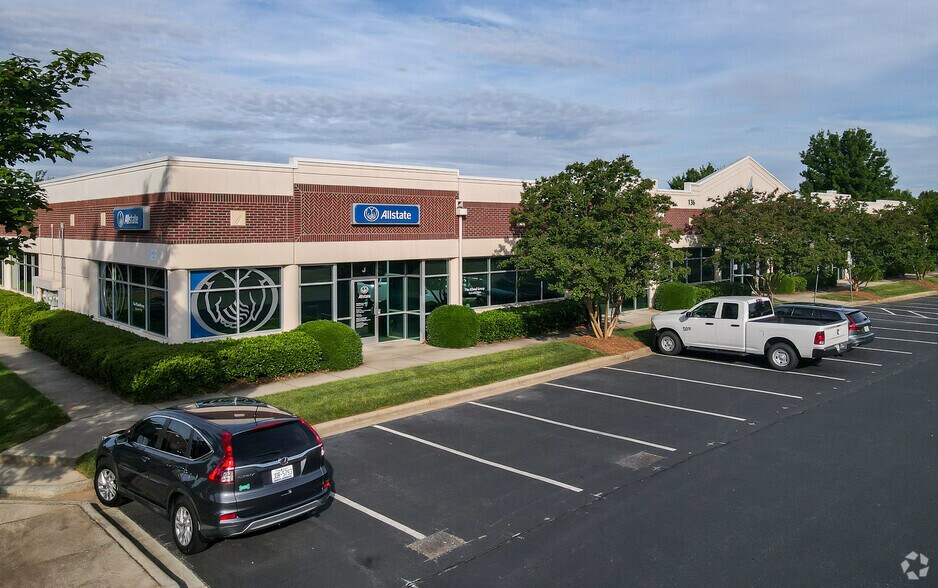 Primary Photo Of 136 Corporate Park Dr, Mooresville Medical For Lease
