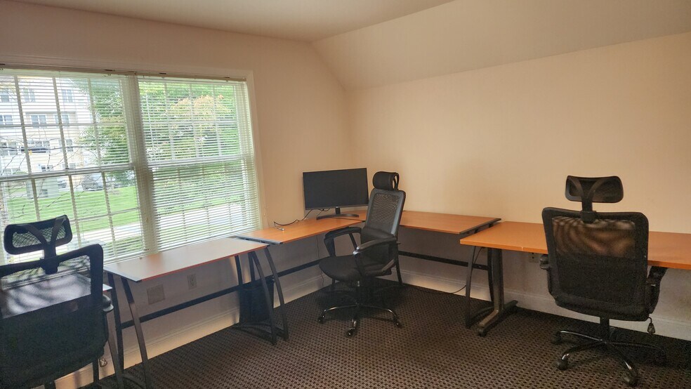 More Photos Of 18 N Village Ave, Exton Office For Sale