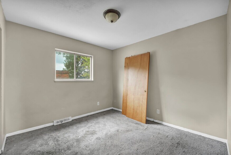 More Photos Of 818-850 S Green Rd, South Euclid Apartments For Sale