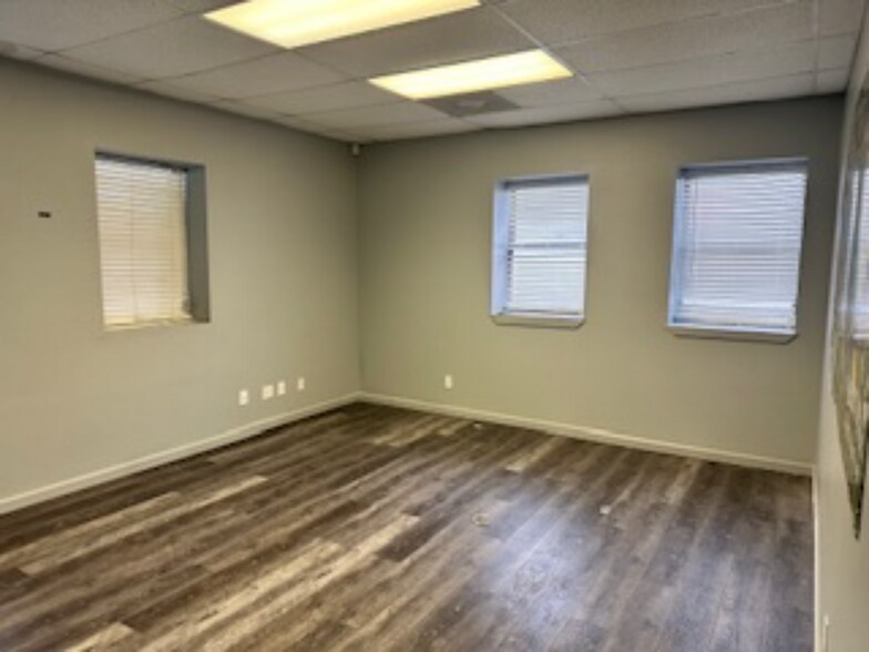 More Photos Of 12400 Front Beach Rd, Panama City Beach Light Distribution For Lease