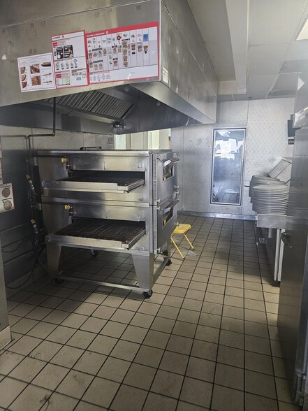 More Photos Of 20305 Anza Ave, Torrance Freestanding For Lease