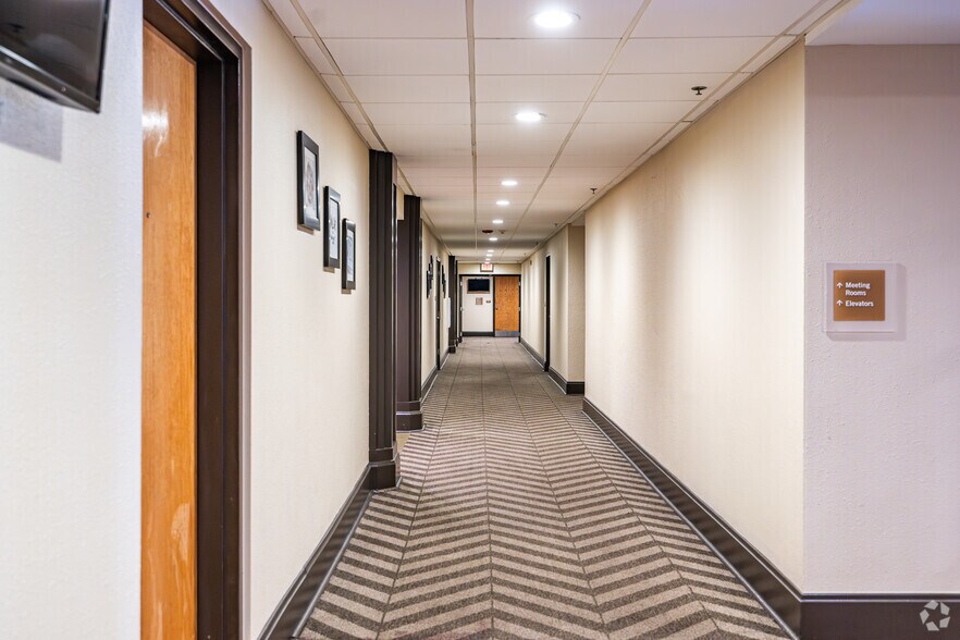 More Photos Of 5311 S Howell Ave, Milwaukee Hotel For Sale