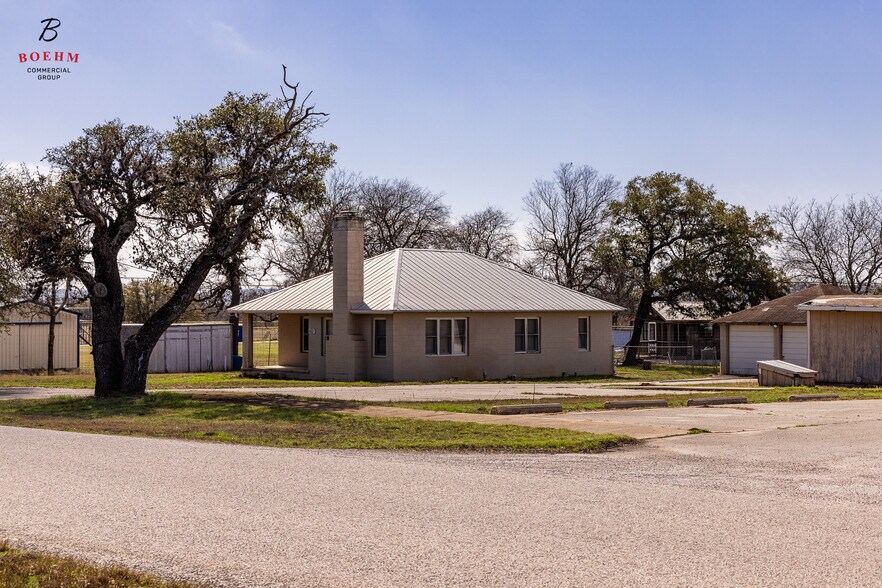 More Photos Of 601 Peterson Farm Rd, Kerrville Land For Sale