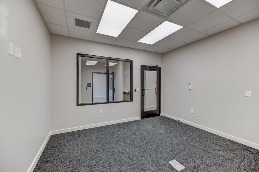 More Photos Of 1025 Alliance Park Dr, Bloomsburg Office For Lease