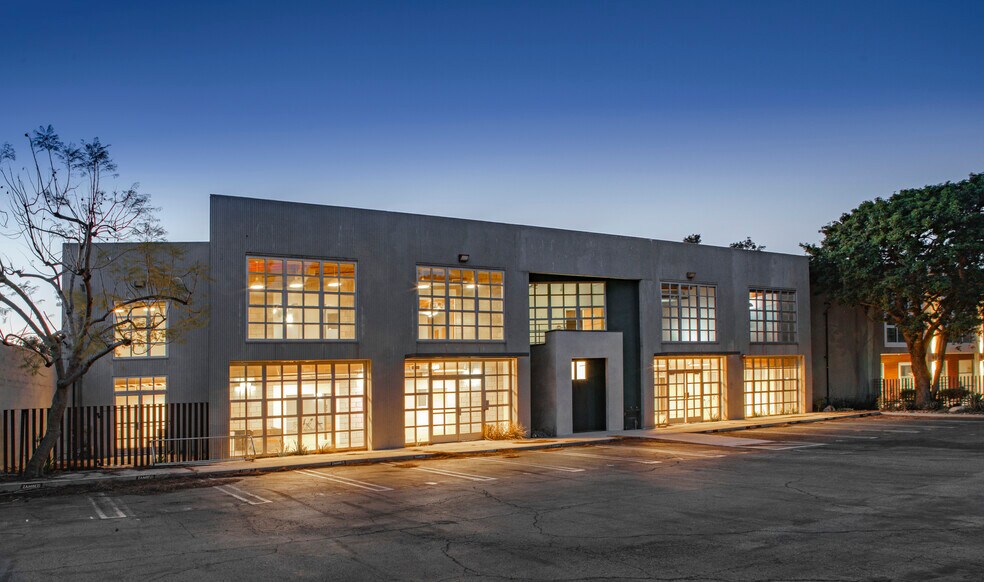 More Photos Of 10441 Jefferson Blvd, Culver City Loft Creative Space For Sale