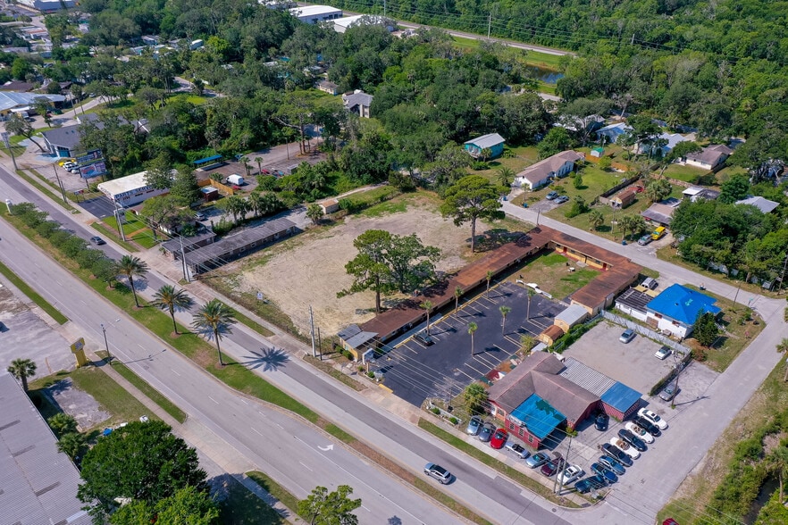 More Photos Of 670 S Yonge St, Ormond Beach Land For Sale