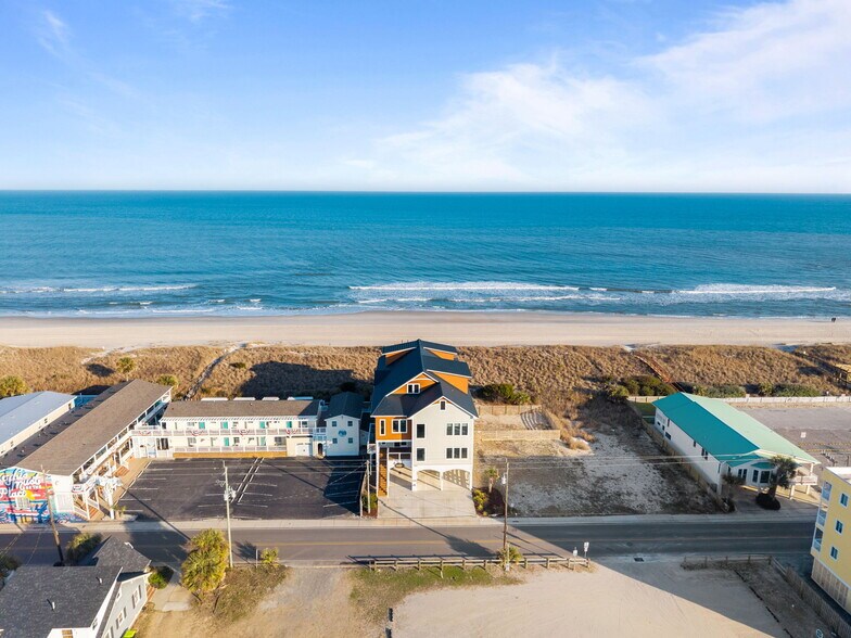 More Photos Of 312 Carolina Beach Ave N, Carolina Beach Office For Sale