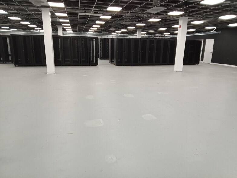 More Photos Of 2701 S Johnson St, San Angelo Industrial For Sale