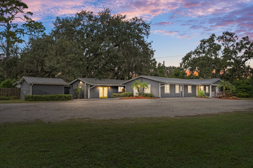 More Photos Of 17110 Gunn Hwy, Odessa Loft Creative Space For Sale