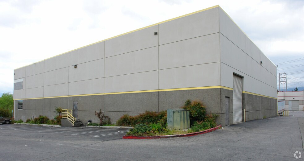 More Photos Of 25167-25169 Anza Dr, Valencia Warehouse For Sale