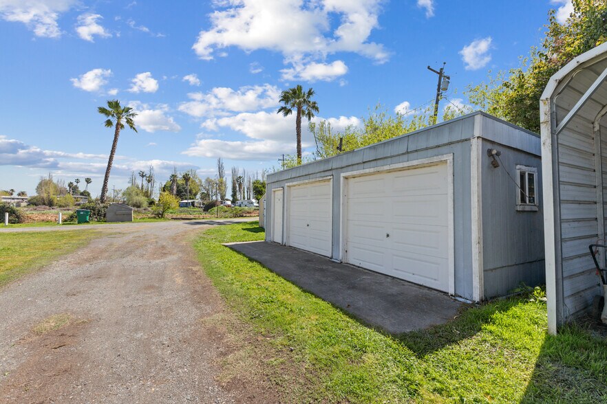 More Photos Of 711 W Brannan Island Rd, Isleton Trailer Camper Park For Sale