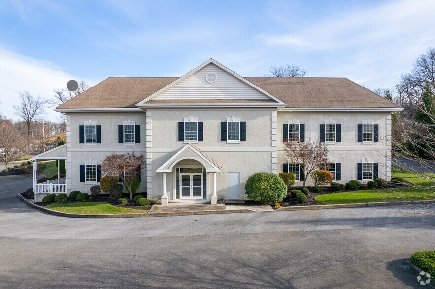 More Photos Of 939 Pottstown Pike, Chester Springs Office For Sale