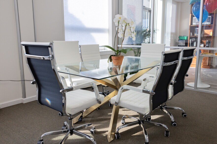 More Photos Of 55 Jericho Tpke, Jericho Office For Lease