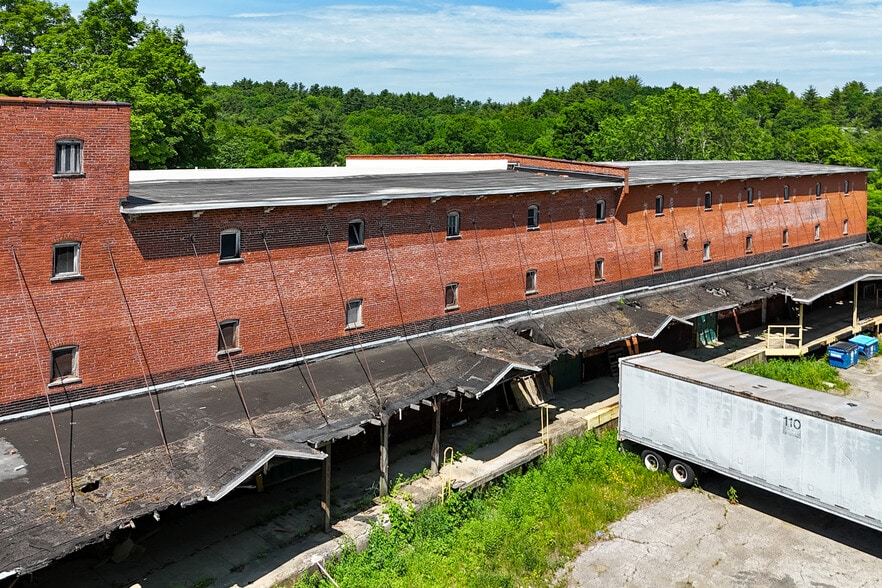 More Photos Of 3161 High St., Palmer Industrial For Sale