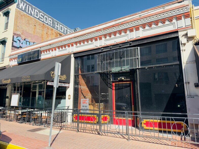 More Photos Of 827-835 4th Ave, San Diego Storefront For Sale