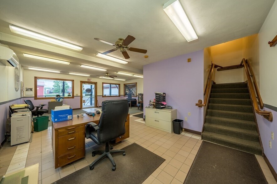 More Photos Of 318 N Elmer Ave, Sayre Unknown For Lease