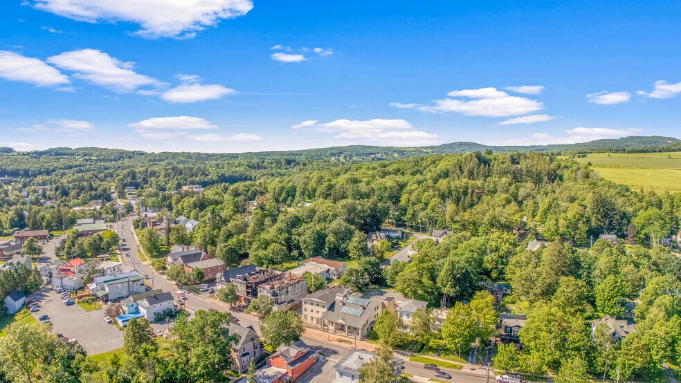 More Photos Of 56 Main St, Stamford Hotel For Sale