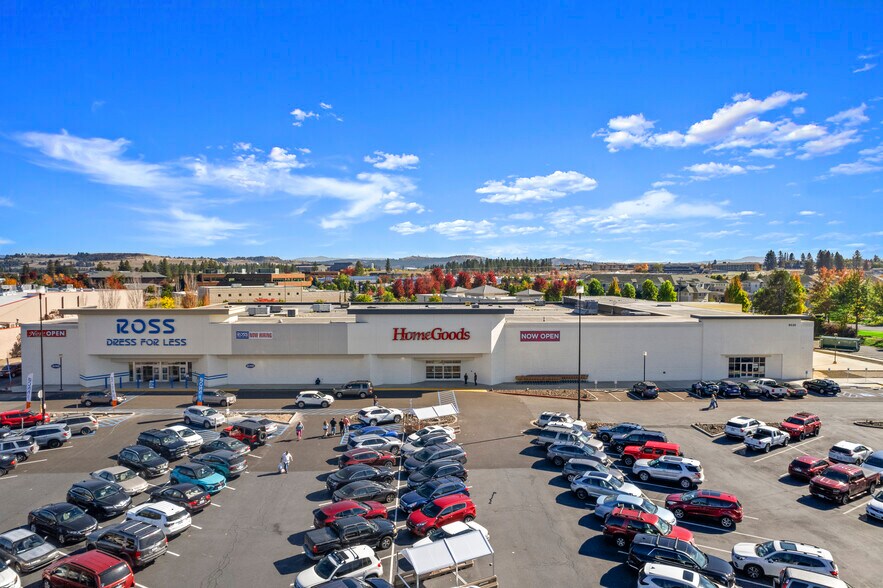 More Photos Of 9520 N Newport Hwy, Spokane Storefront For Sale