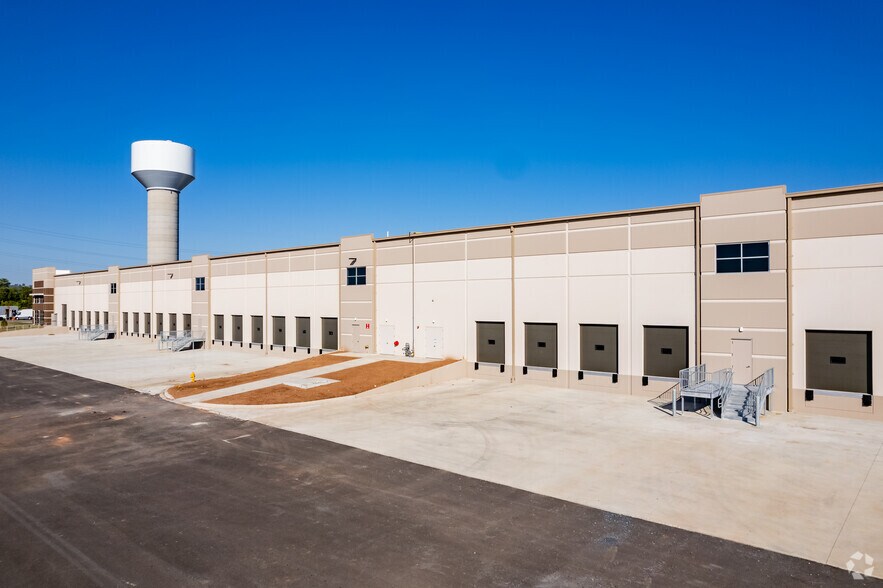 More Photos Of Fair Oaks Dr, Frederick Unknown For Lease