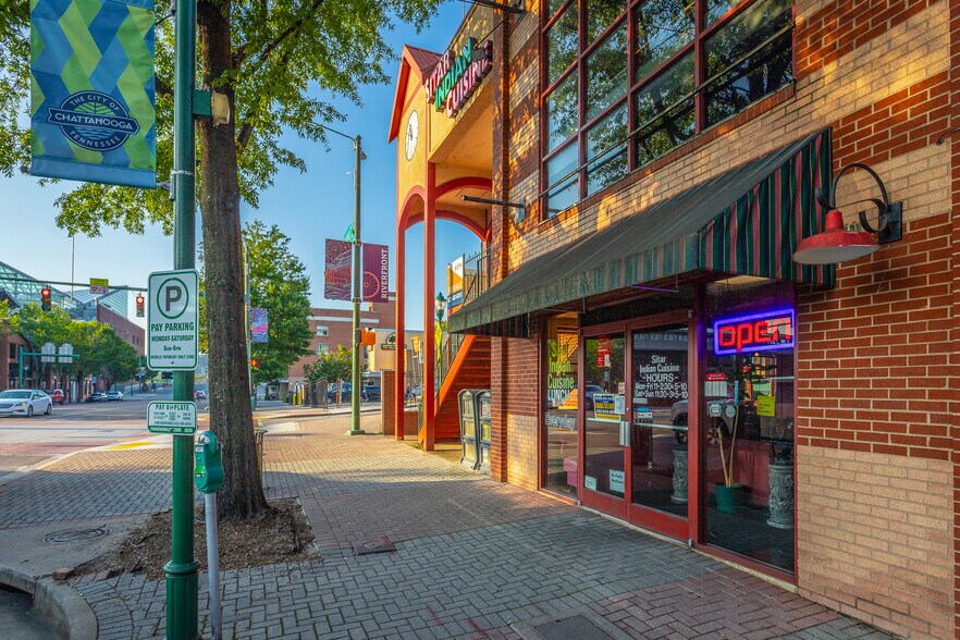 More Photos Of 200 Market St, Chattanooga Storefront For Sale