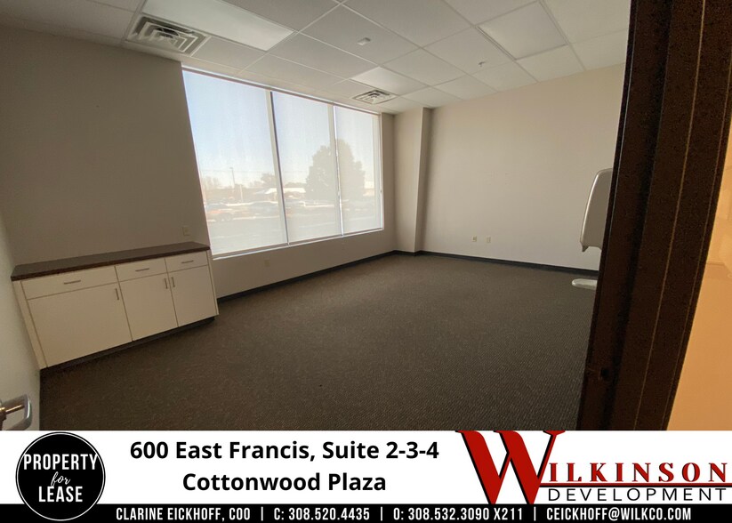 More Photos Of 600 E Francis St, North Platte Storefront For Lease