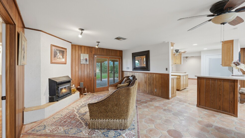 More Photos Of 1211 Leissner School Rd, Seguin Land For Sale