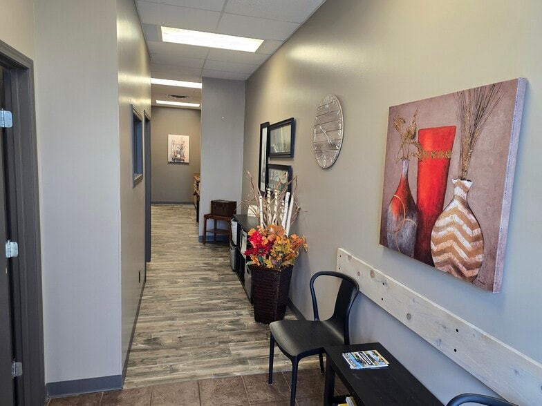 More Photos Of 5108 52 St, Red Deer Storefront Retail Office For Sale