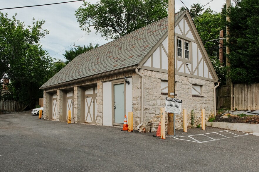 More Photos Of 6901 York Rd, Baltimore Unknown For Lease