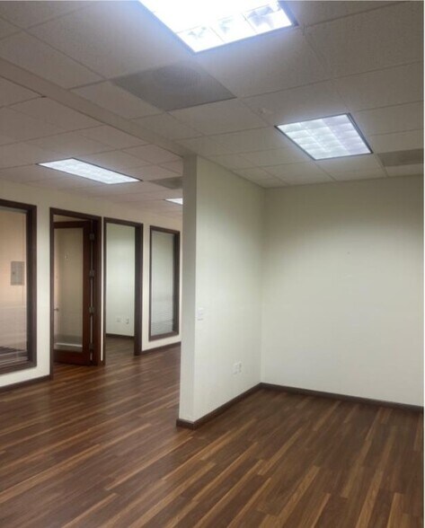 More Photos Of 12972-12976 San Pablo Ave, Richmond Freestanding For Lease