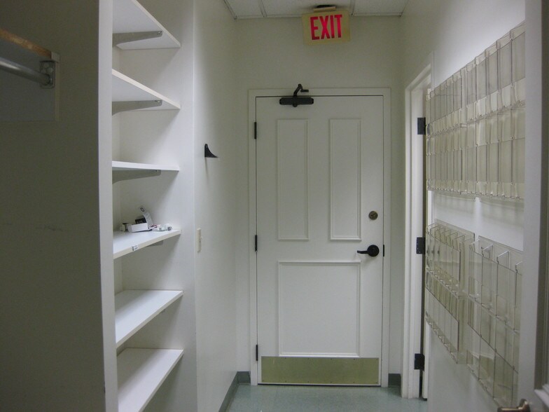 More Photos Of 712 N Washington Ave, Dallas Medical For Lease