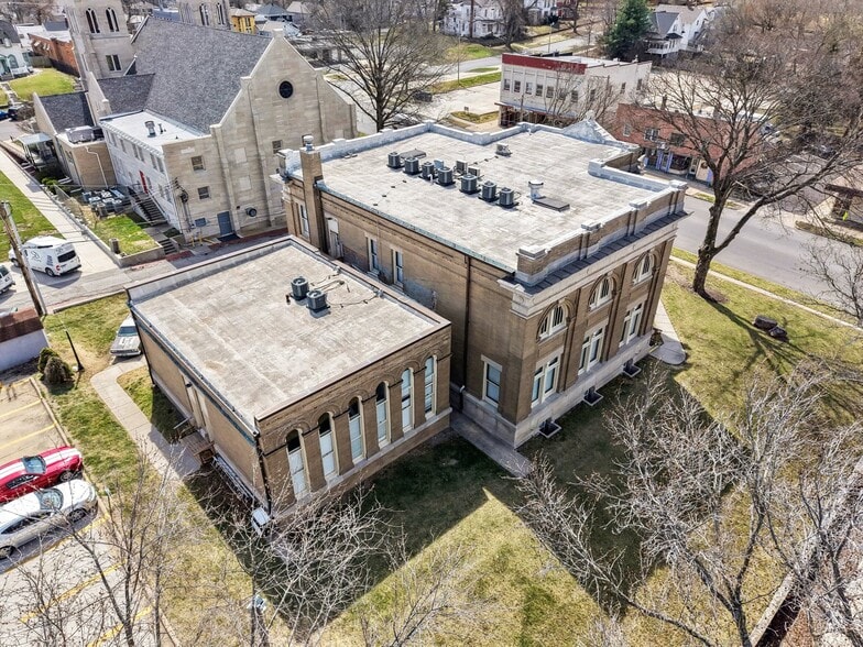More Photos Of 601 S 5th St, Leavenworth Apartments For Sale
