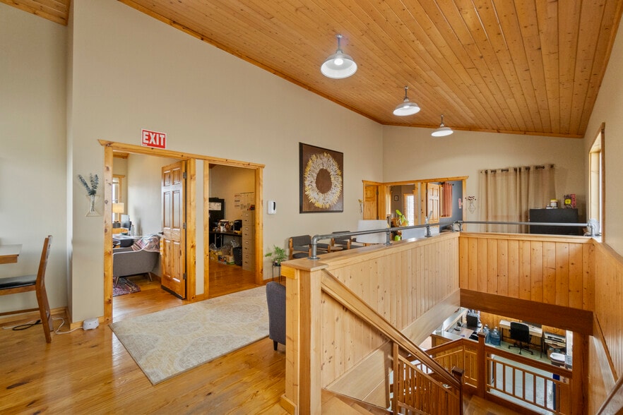 More Photos Of 338 NW 85th St, Seattle Office For Sale