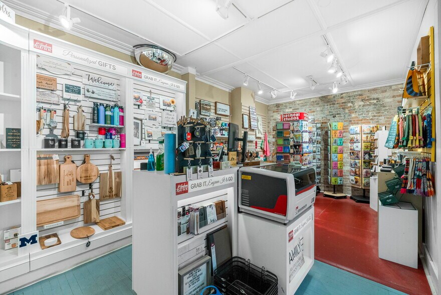 More Photos Of 144 River St, Elk Rapids Storefront For Sale