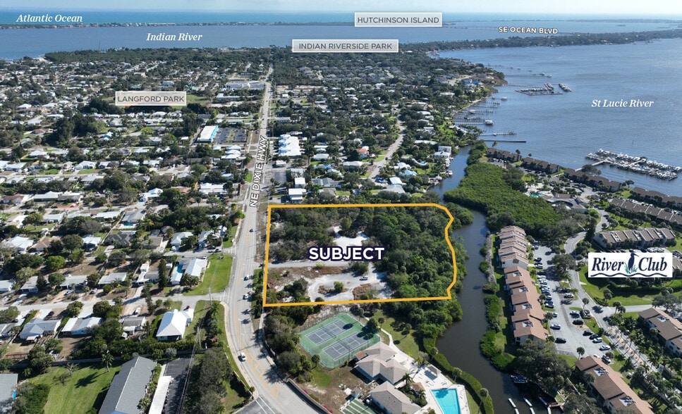 More Photos Of 0 Clipper Ct, Jensen Beach Land For Sale