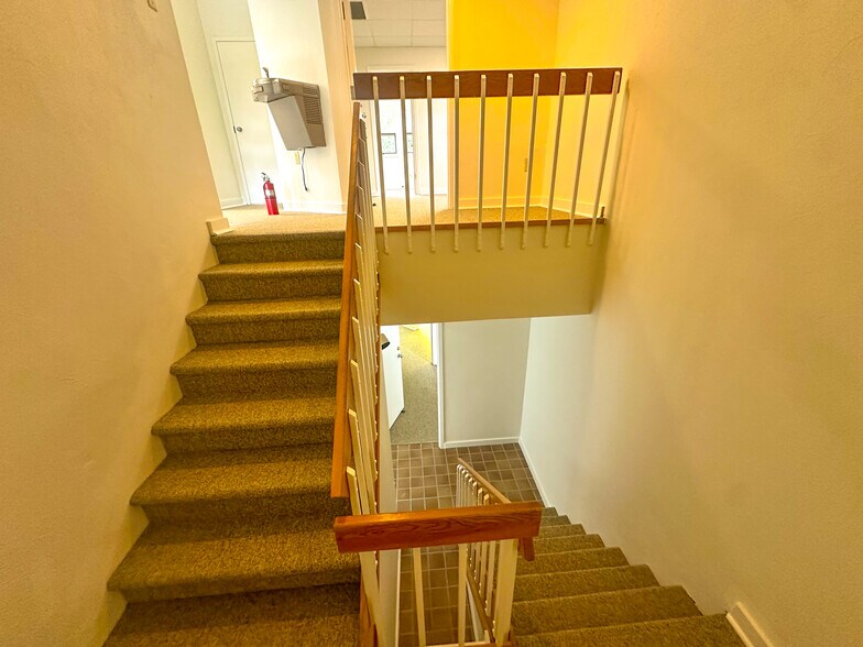 More Photos Of 2545 Blairstone Pines Dr, Tallahassee Office For Sale