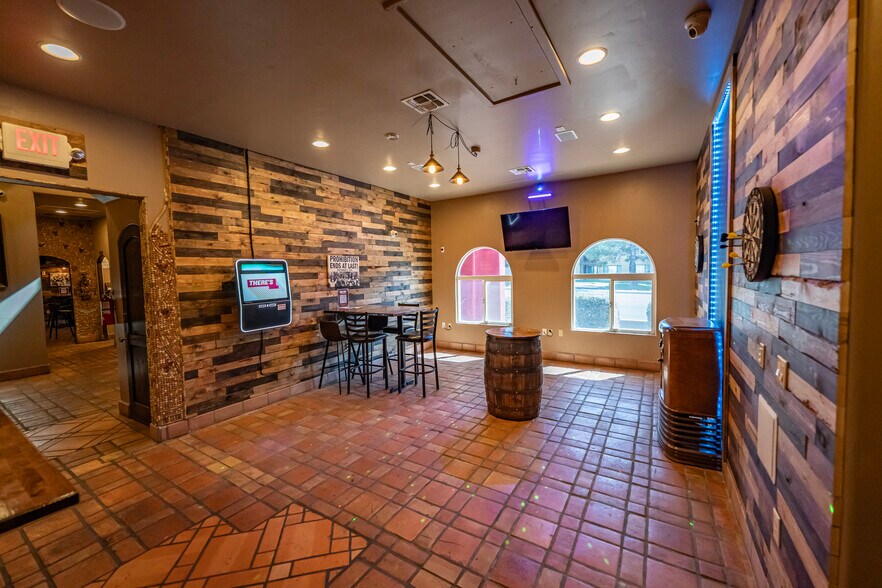 More Photos Of 3015 Hualapai Mountain Rd, Kingman Office For Sale